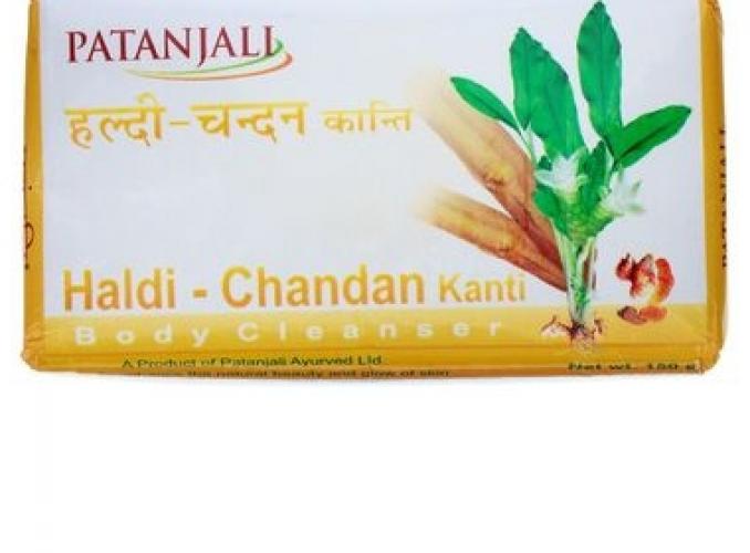 Мыло травяное Patanjali халди, чандан, 150 г