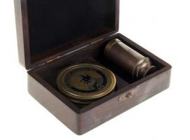 Сувенирный набор в шкатулке Шкипер (компас, подзорная труба)